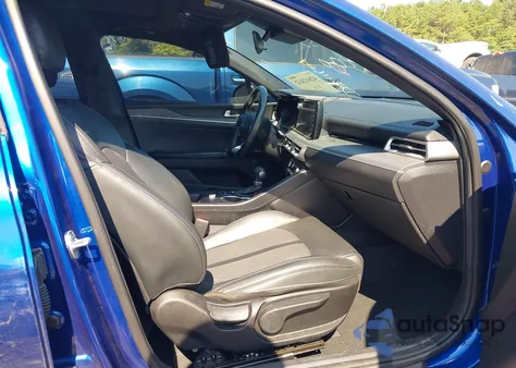 2022 Kia K5 Gt-Line z USA, uszkodzony, nr VIN 5XXG64J29NG104836